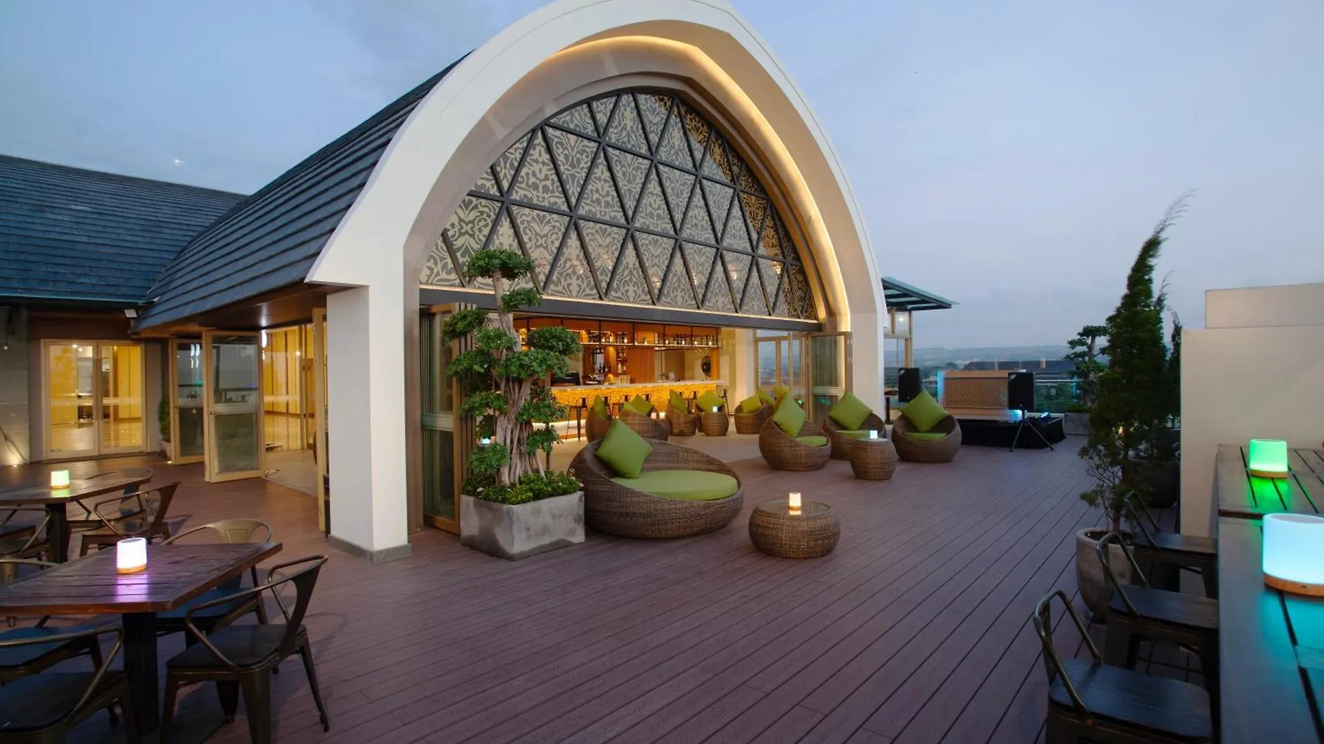 Platinum Hotel Jimbaran Beach Bali
