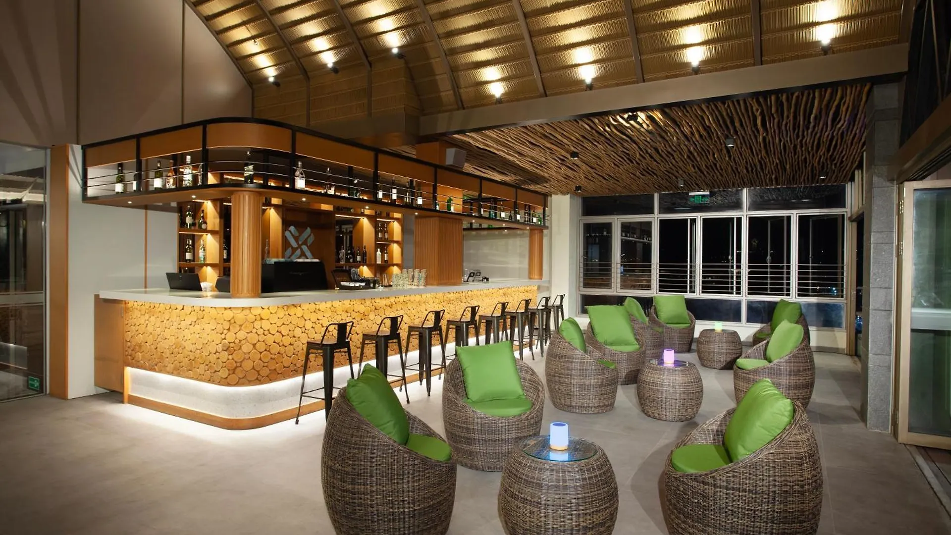 Platinum Hotel Jimbaran Beach Bali 5*,  Indonezja
