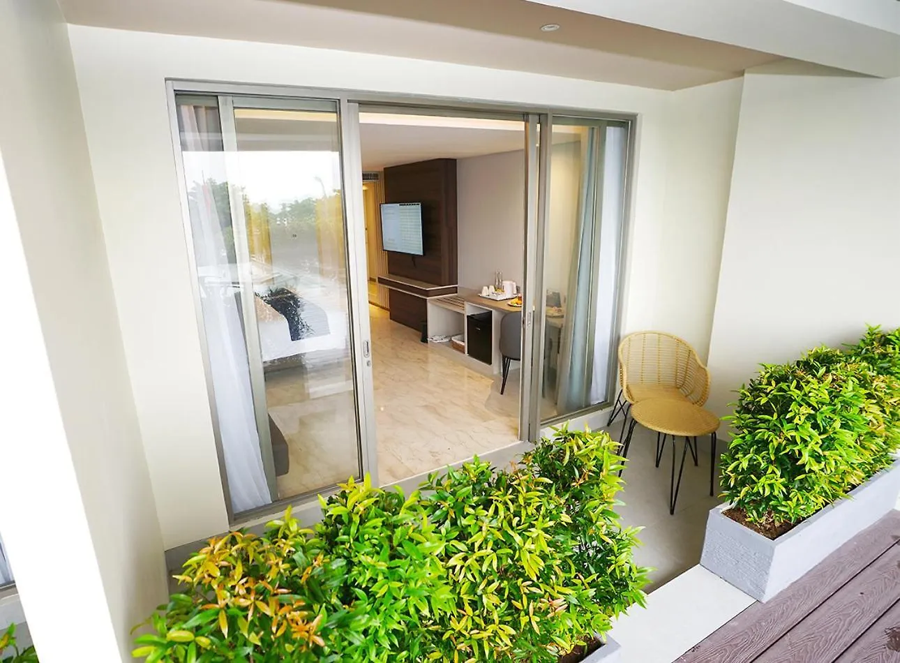 Platinum Hotel Jimbaran Beach Bali 5*, ג'ימבאראן