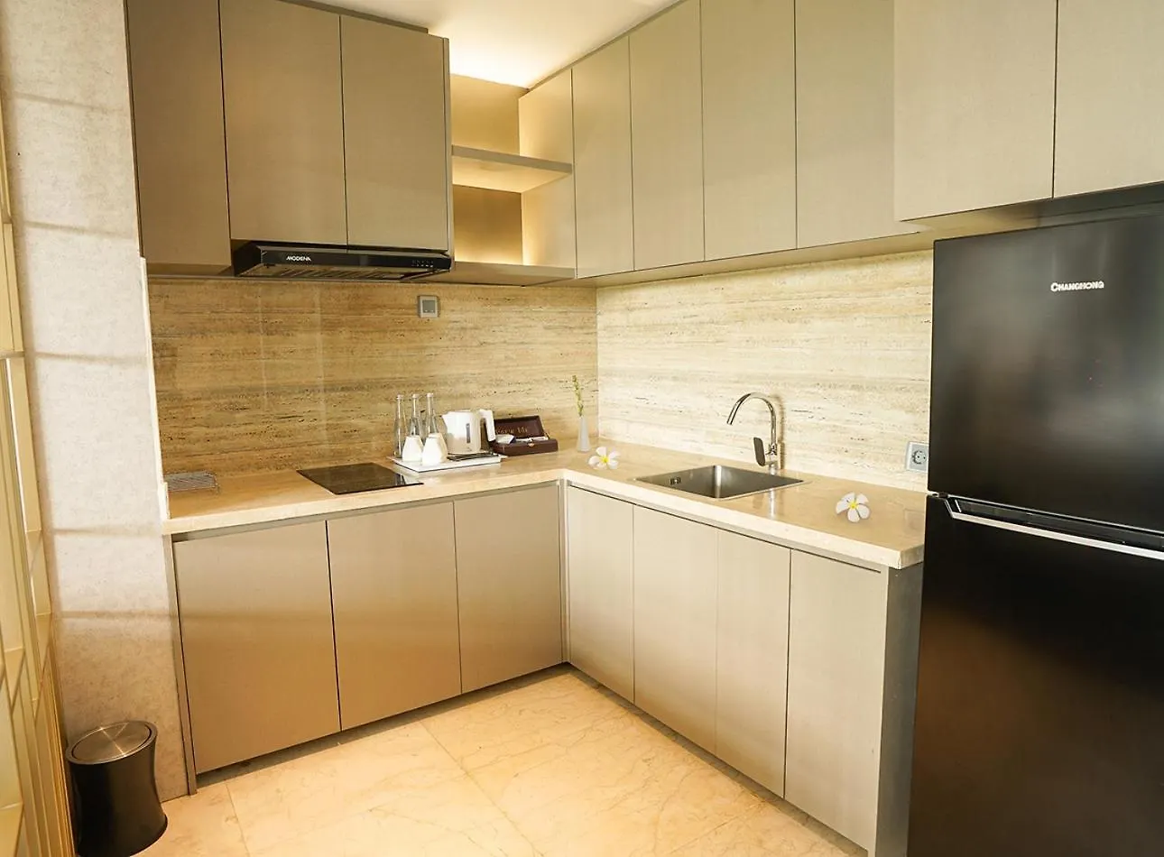 *****  Platinum Hotel Jimbaran Beach Bali אינדונזיה